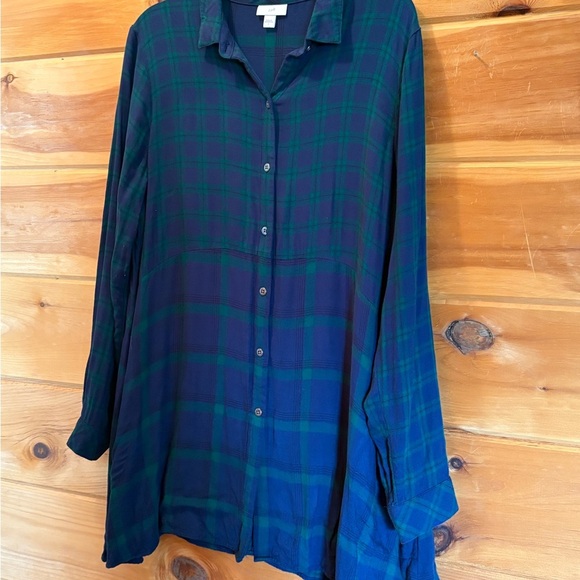 J. Jill Green and Blue Plaid Blouse super cozy and soft.  Size Medium - Picture 1 of 6